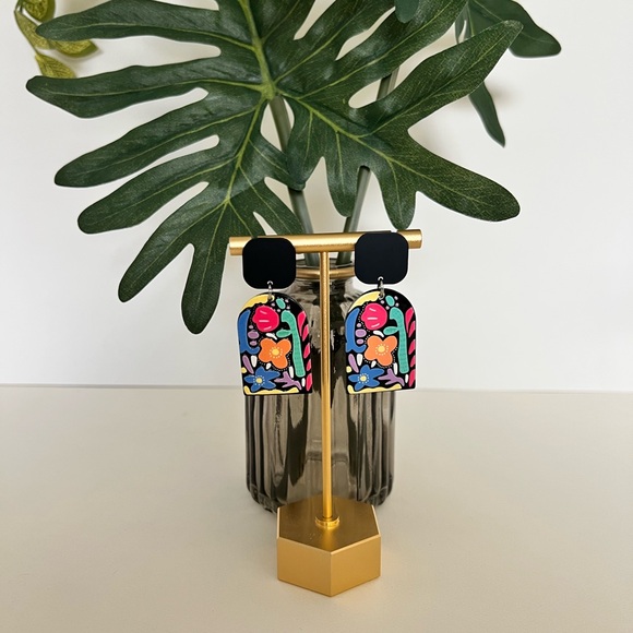 Art Nouveau Floral Drop Earrings -Artsy Dangle Earrings -Flower Pattern Earrings - Picture 15 of 16